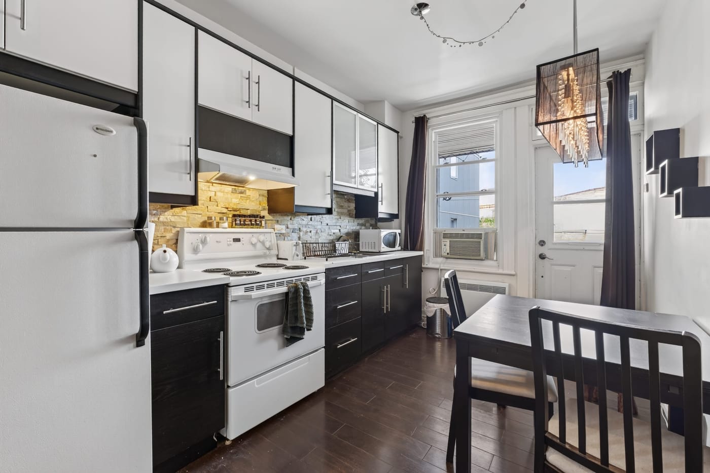 Appartement compact sur le chemin Sainte-Foy, Montcalm